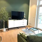 Lägenhet Deluxe M17 *