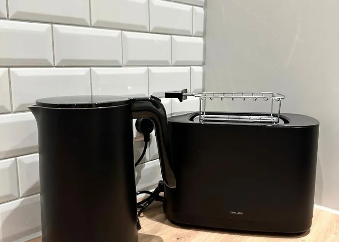 M17 - Loc Apartament *